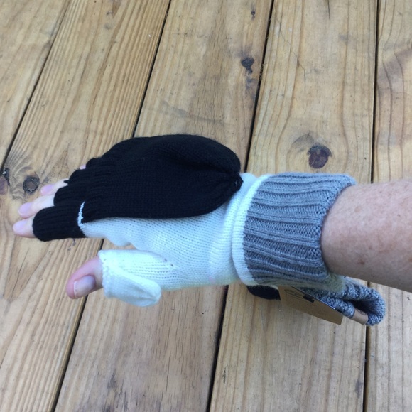 NWT Timberland  Colorblock Knit Mittens Gloves - Picture 9 of 10